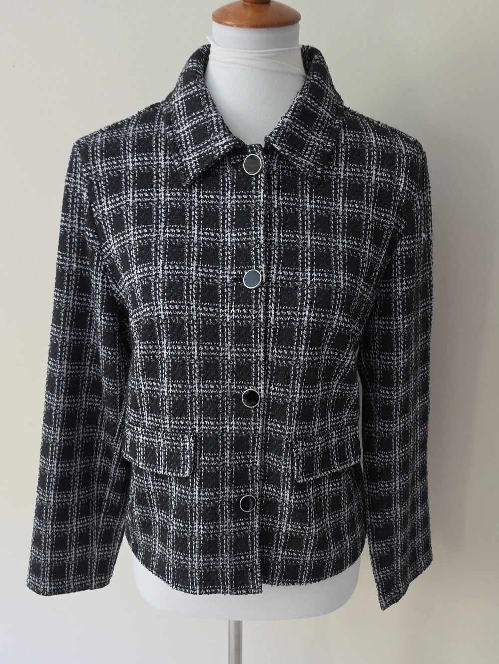 Soho Apparel Brand New Blazer Jacket